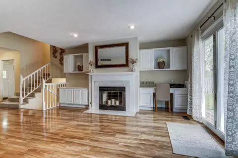 1 Hyde Park Pl, Springfield, IL 62703 photo 5