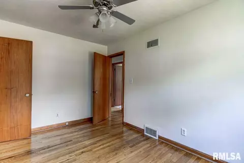 2025 N 21st St, Springfield, IL 62702 photo 19