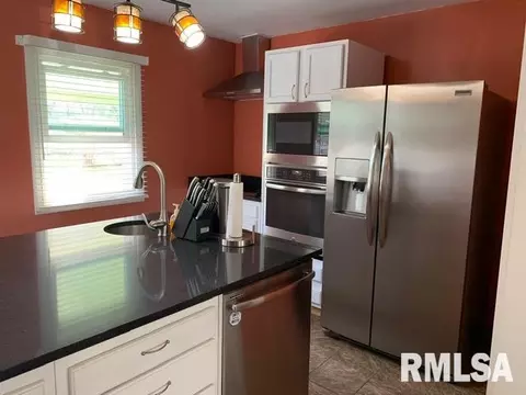 1812 Grant St, Springfield, IL 62703 photo 11