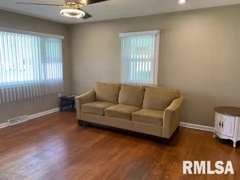 1812 Grant St, Springfield, IL 62703 photo 8