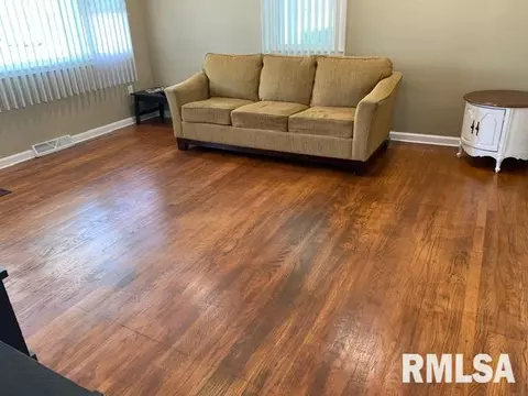 1812 Grant St, Springfield, IL 62703 photo 9