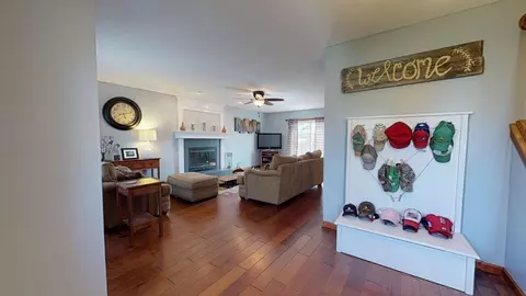 2540 Charlack Ave, Springfield, IL 62704 photo 2