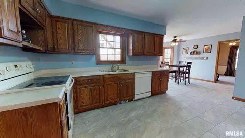 2540 Charlack Ave, Springfield, IL 62704 photo 10