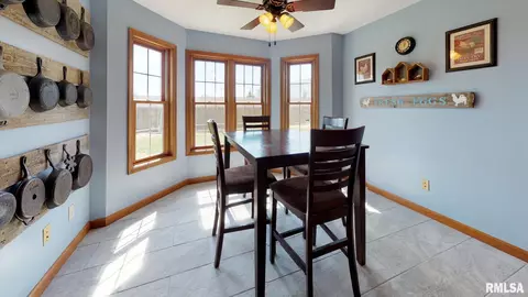2540 Charlack Ave, Springfield, IL 62704 photo 14