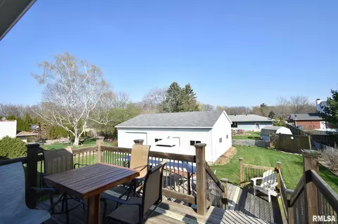 2712 Delaware Dr, Springfield, IL 62702 photo 22