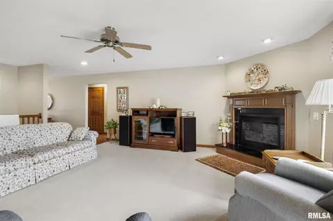 5308 Bunting Dr, Springfield, IL 62711 photo 5
