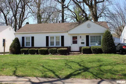 2325 S Spring St, Springfield, IL 62704 photo 3