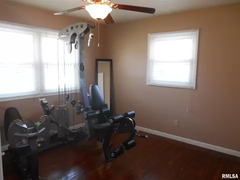 2264 Dunwich St, Springfield, IL 62702 photo 15