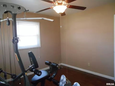 2264 Dunwich St, Springfield, IL 62702 photo 17