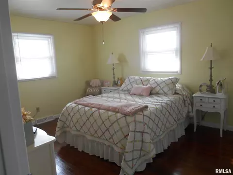 2264 Dunwich St, Springfield, IL 62702 photo 11
