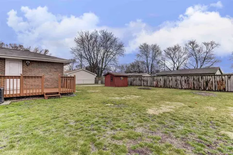 604 Rainbow Dr, Athens, IL 62613 photo 26