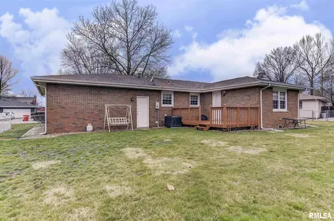 604 Rainbow Dr, Athens, IL 62613 photo 25