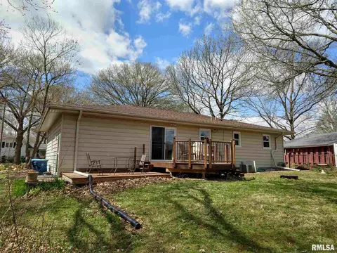 208 Cartwright Dr, Springfield, IL 62704 photo 2