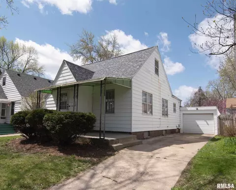 2623 S 8th St, Springfield, IL 62703 photo 1