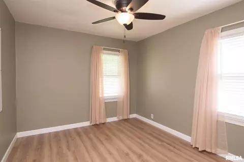 2623 S 8th St, Springfield, IL 62703 photo 14