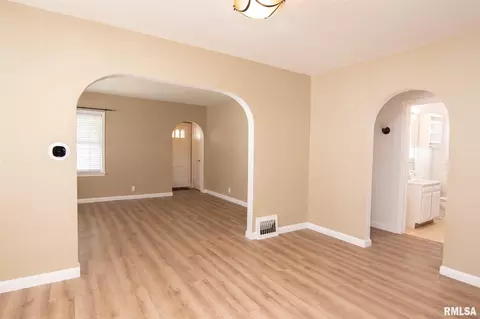 2623 S 8th St, Springfield, IL 62703 photo 12