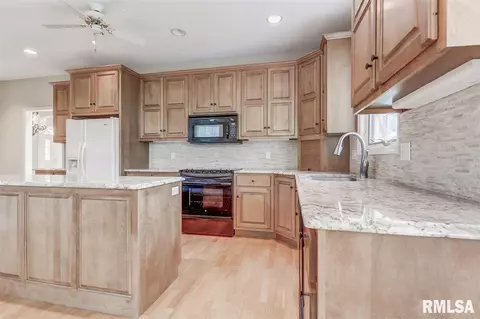 4416 Turtle Bay, Springfield, IL 62711 photo 9