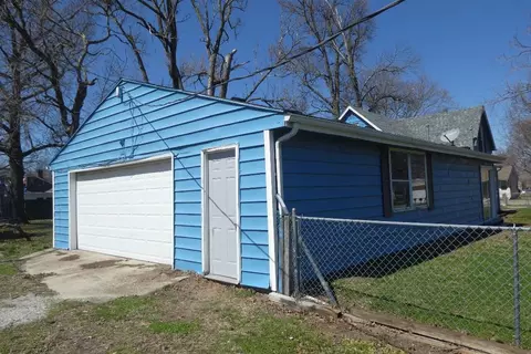 133 E Lincoln St, Greenview, IL 62642 photo 23