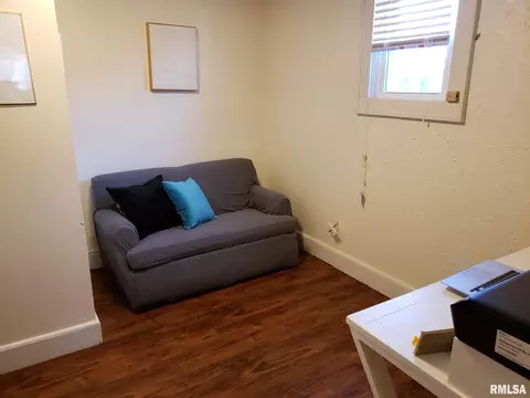 3233 S 3rd St, Springfield, IL 62703 photo 15