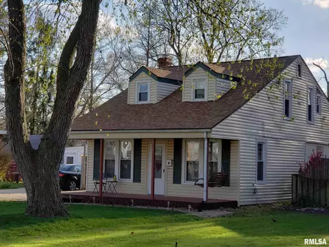 3233 S 3rd St, Springfield, IL 62703 photo 1