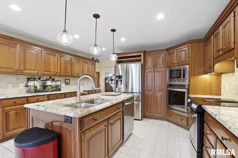 3204 Hazlett Rd, Springfield, IL 62707 photo 10