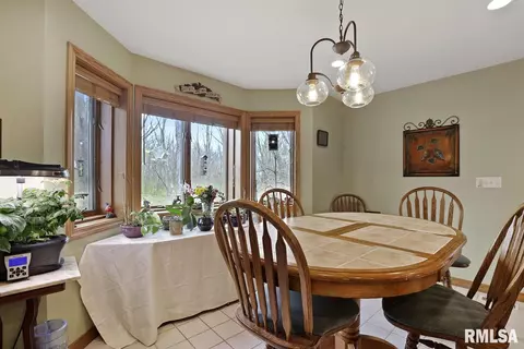 3204 Hazlett Rd, Springfield, IL 62707 photo 11