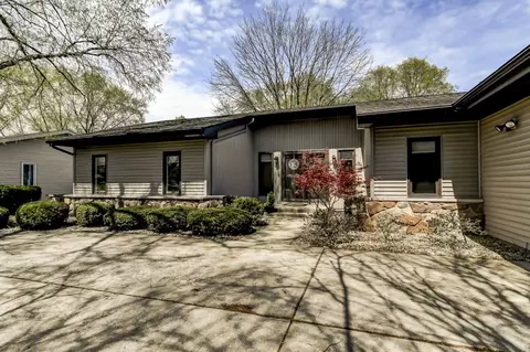 2555 Cherry Rd, Springfield, IL 62704 photo 24