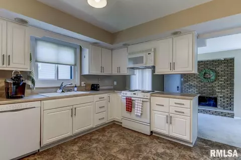 2555 Cherry Rd, Springfield, IL 62704 photo 20