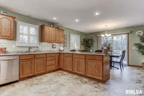 4617 Barrington Dr, Springfield, IL 62711 photo 15