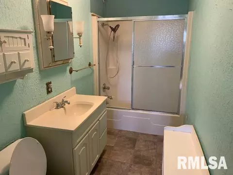 608 N Park, Springfield, IL 62702 photo 12