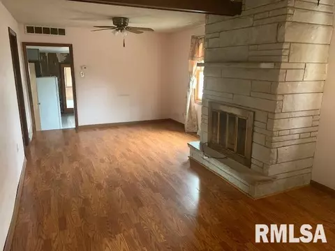 608 N Park, Springfield, IL 62702 photo 2