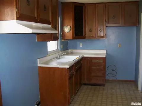1833 Stanhope Rd, Springfield, IL 62702 photo 7