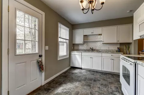 3501 Sherman St, Springfield, IL 62703 photo 9