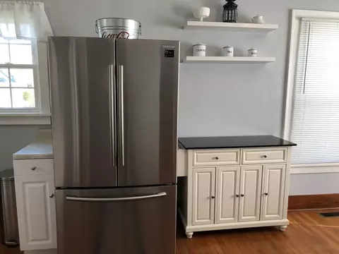 2005 S Park Ave, Springfield, IL 62704 photo 9