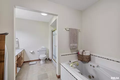 3100 Red Bud Ln, Springfield, IL 62712 photo 27