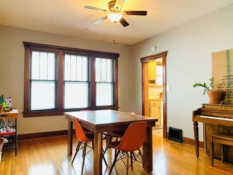 608 Garfield Ave, Springfield, IL 62702 photo 4