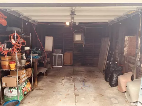 608 Garfield Ave, Springfield, IL 62702 photo 13