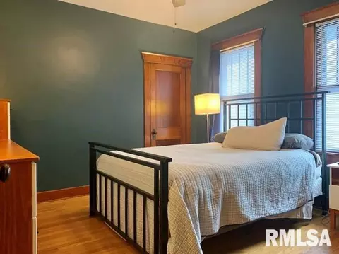 608 Garfield Ave, Springfield, IL 62702 photo 8