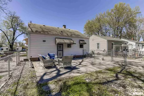 2520 S 4th St, Springfield, IL 62703 photo 17