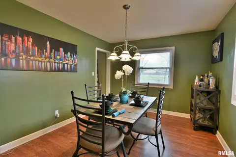 509 Witherspoon Dr, Springfield, IL 62704 photo 6