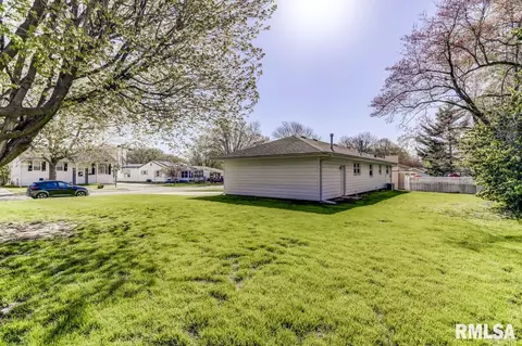 2502 E Devonshire Rd, Springfield, IL 62703 photo 32