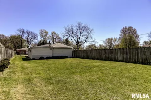1129 Milton Ave, Springfield, IL 62702 photo 35
