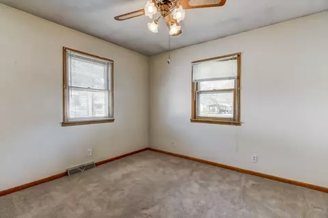 1129 Milton Ave, Springfield, IL 62702 photo 21
