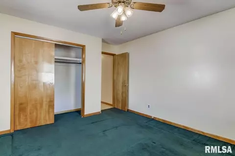 1129 Milton Ave, Springfield, IL 62702 photo 17