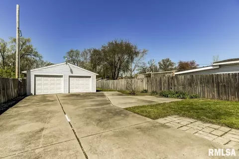 1129 Milton Ave, Springfield, IL 62702 photo 29