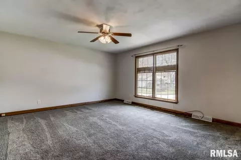 117 Buckhorn Dr, Springfield, IL 62707 photo 11
