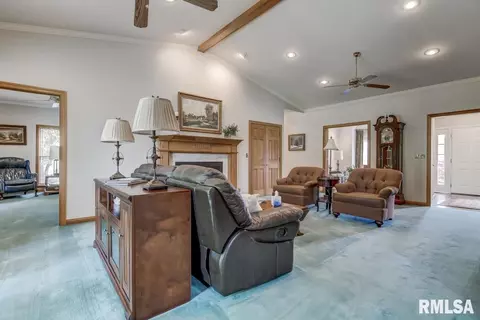 3108 Wildcat Pt, Springfield, IL 62711 photo 9