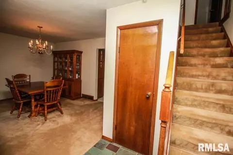 3110 Brunk Dr, Springfield, IL 62712 photo 6