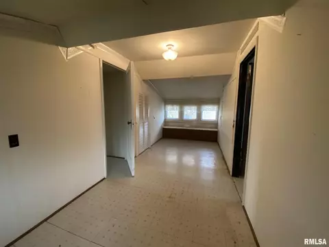 69 Cooper St, Saint Augustine, IL 61474 photo 24