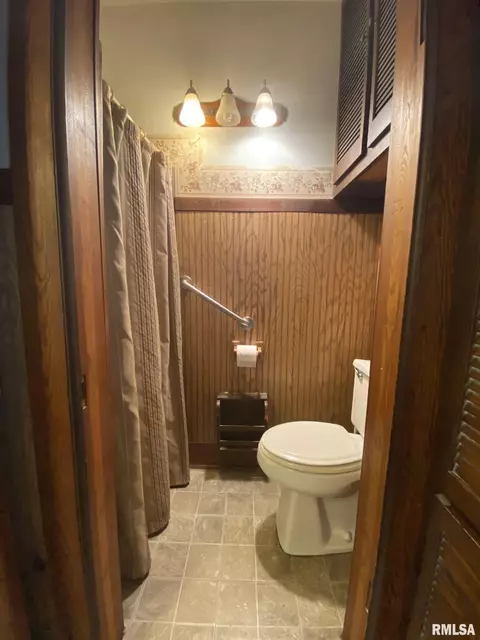 69 Cooper St, Saint Augustine, IL 61474 photo 8